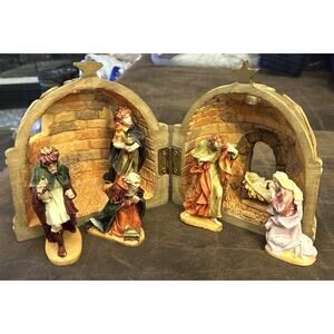 Silvestri Vintage Nativity Set Holy Family Jesus Mary Joseph Handcrafted